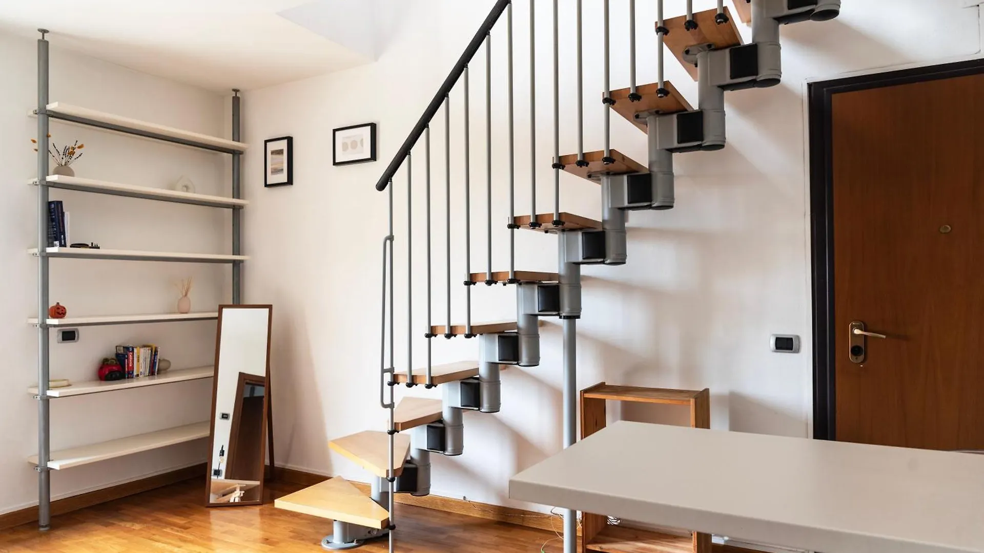 Youhosty - Rosmini 8 Milan Apartment